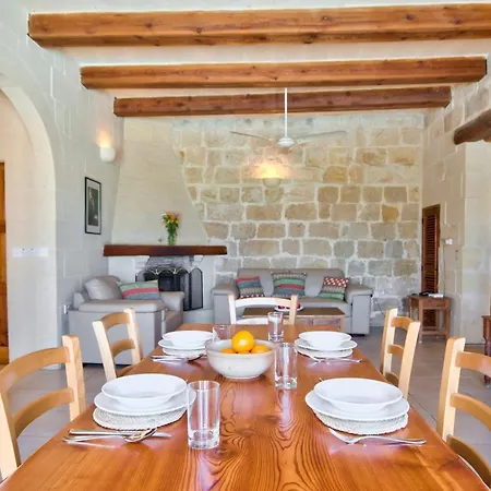 Farmhouse Perla Villa Ghasri (Gozo)