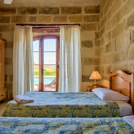 Villa Farmhouse Perla *